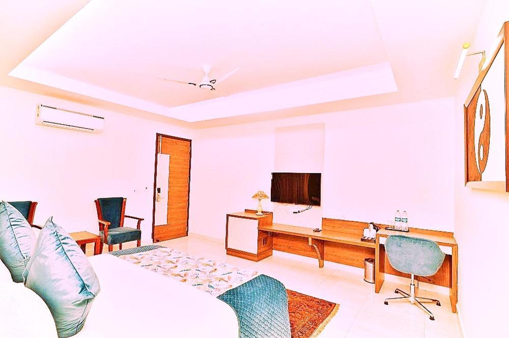 Hotel Sp Residency Near International Igi Airport Delhi New Delhi Exteriör bild